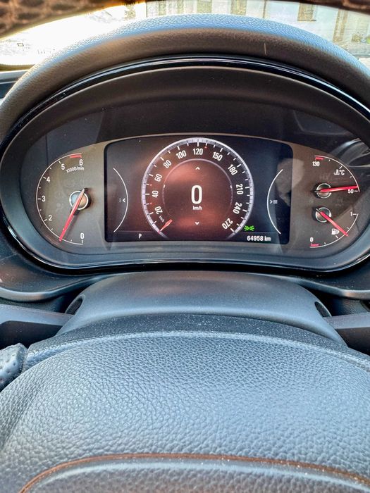 OPEL INSIGNIA Przebieg 65 tyś.