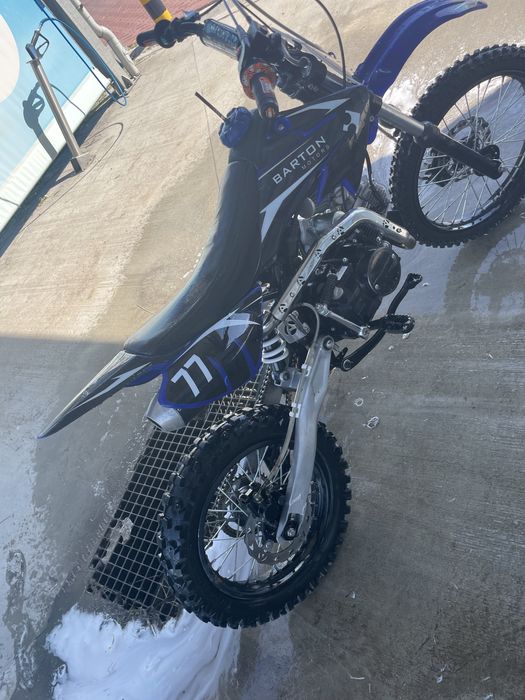 sprzedam crossa barton 125