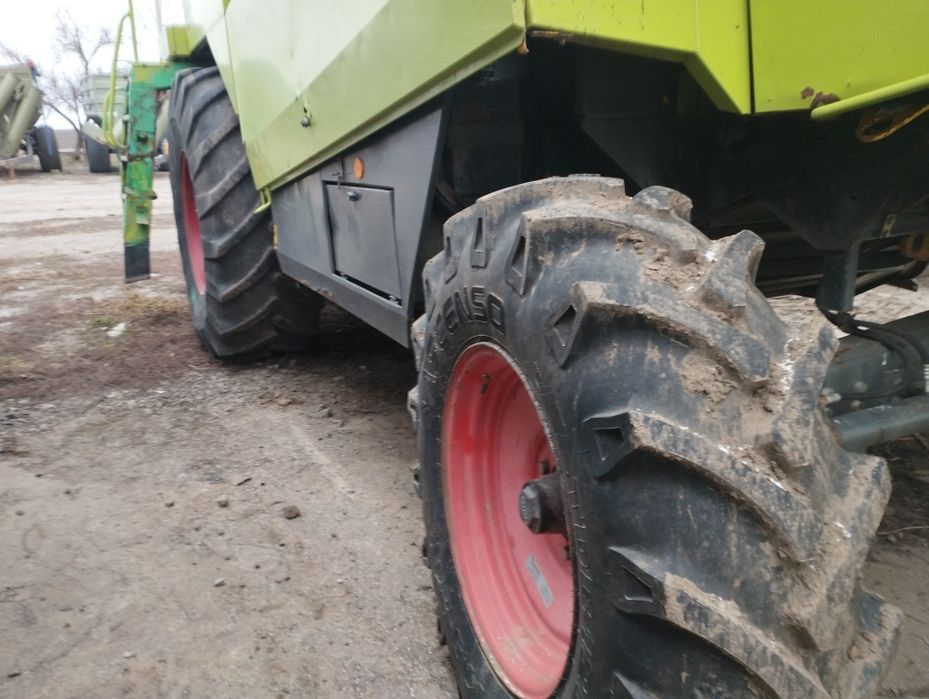 Комбайн Claas Mega 360, 2006р