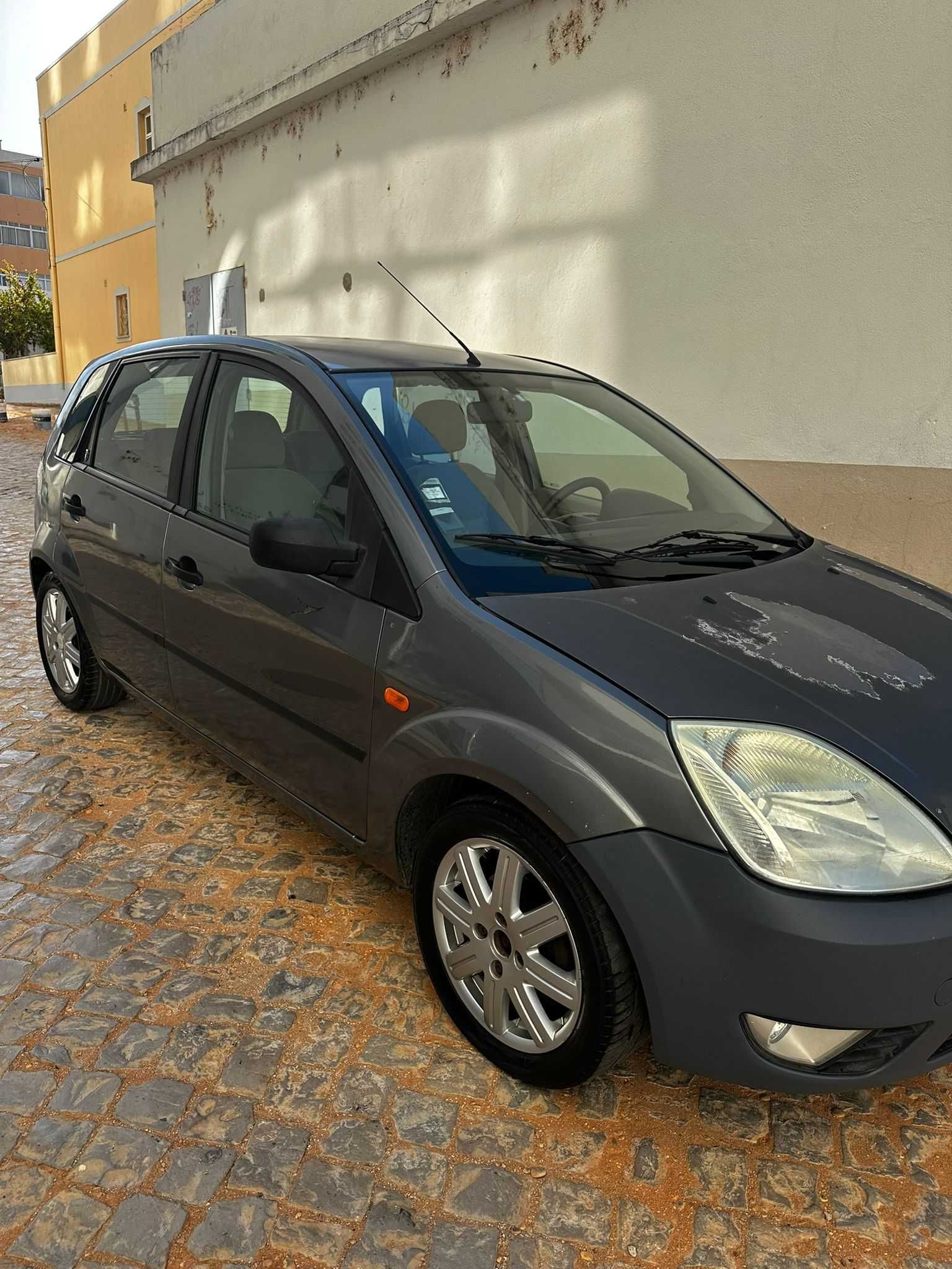 FORD FIESTA 2002 Gasóleo
