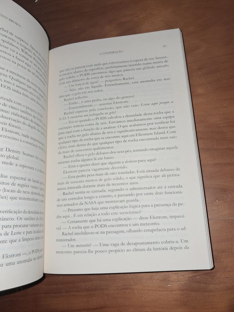 Livro A Conspiração de Dan Brown