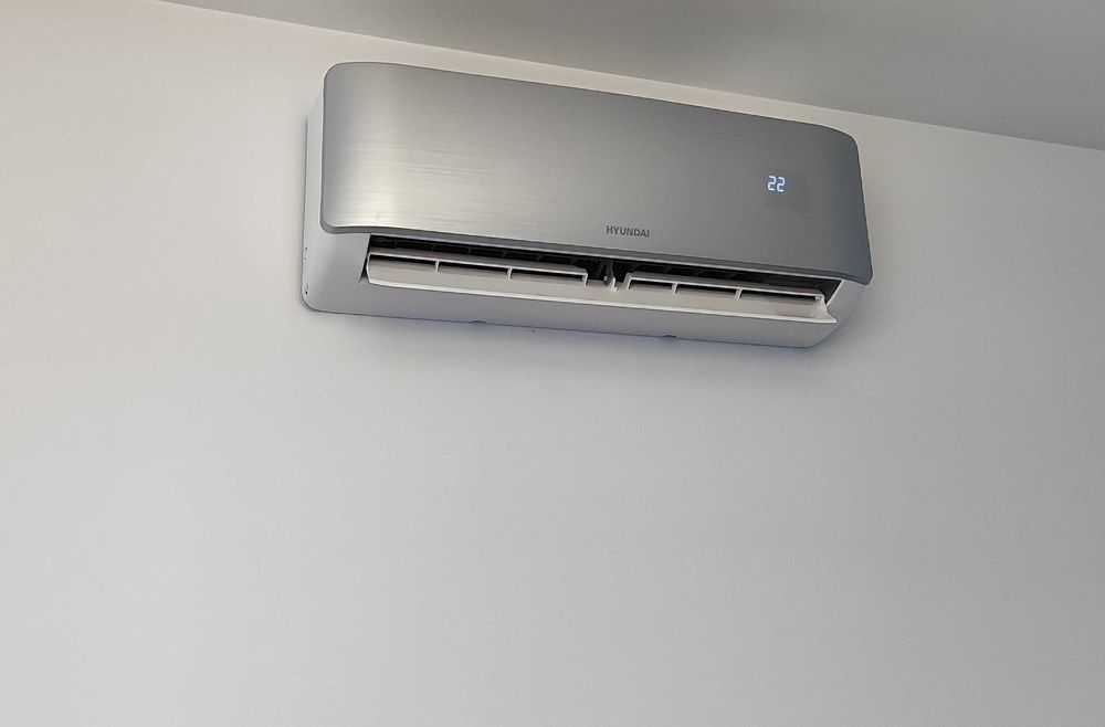 Klimatyzacja z montażem AUX Q-Smart Plus II 3,5kW, grzeje i chłodzi