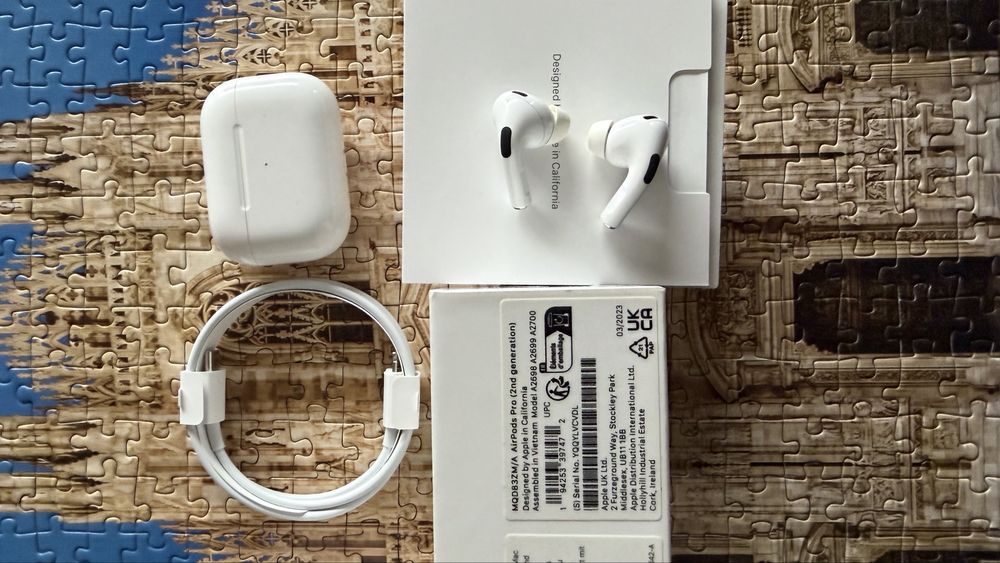 Apple AirPods Pro 2 generacji