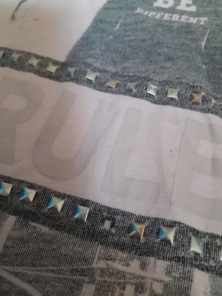 T-shirt 146/152 2 sztuki