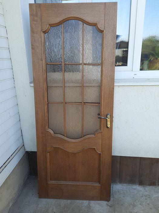 Двери меж комнатние