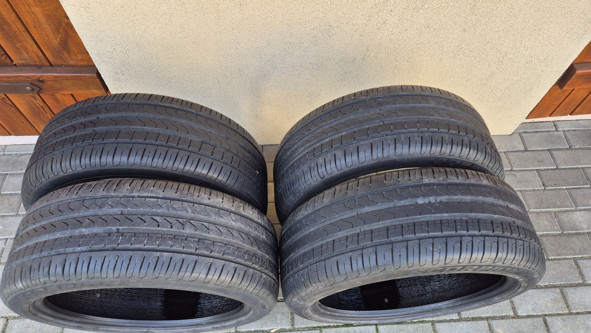 Sprzedam opony 4szt letnie Pirelli Scorpion VERDE R20