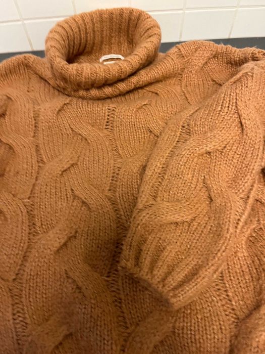 Cudowne sweterki dla nastolatki