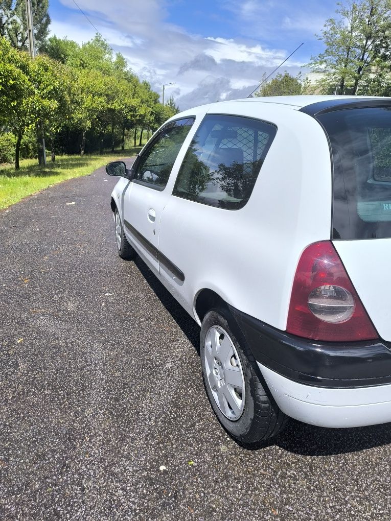 Renault Clio 1.5 dci