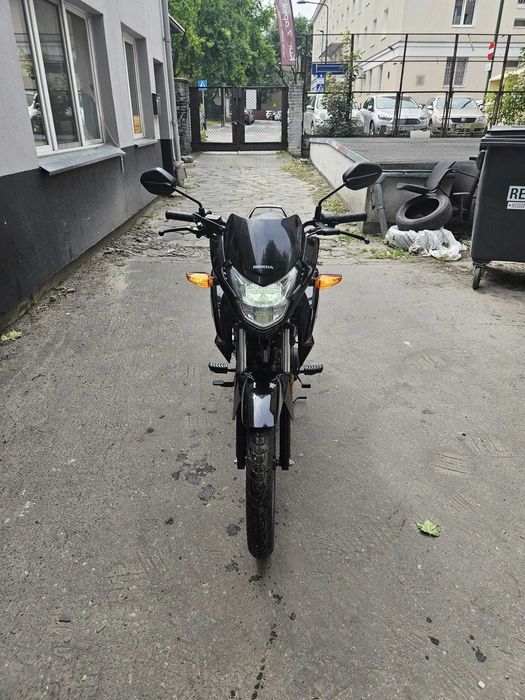Honda CB125F, CBF125, rocznik 2024, kat. B 125cc