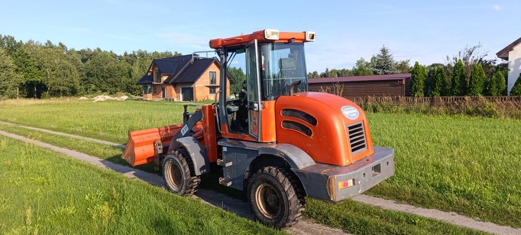 Ładowarka 3.5T  4x4