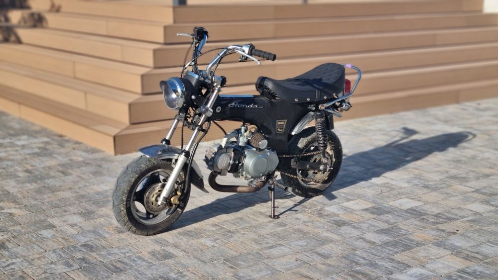 Motorynka Replika Honda Dax
Rok produkcji 2016
Silnik nowy 125cc 
Doku