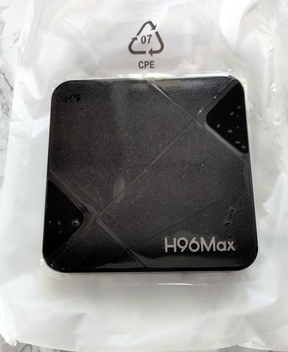 Продам Андроід TV приставку H96MAX, 5G, 2/16