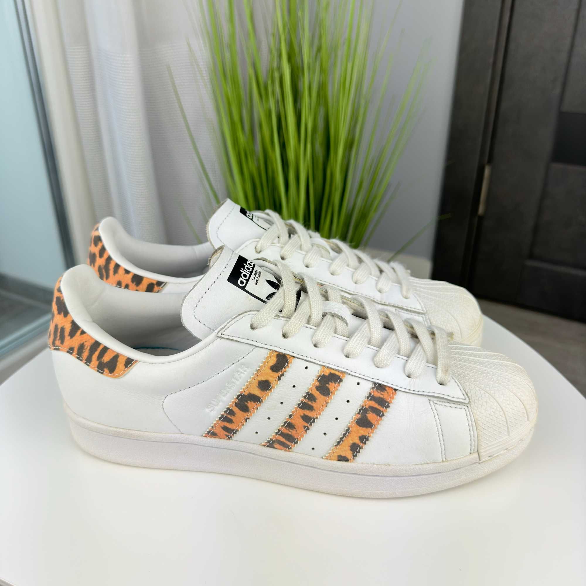 Adidas Superstar жіночі кросівки р. 40