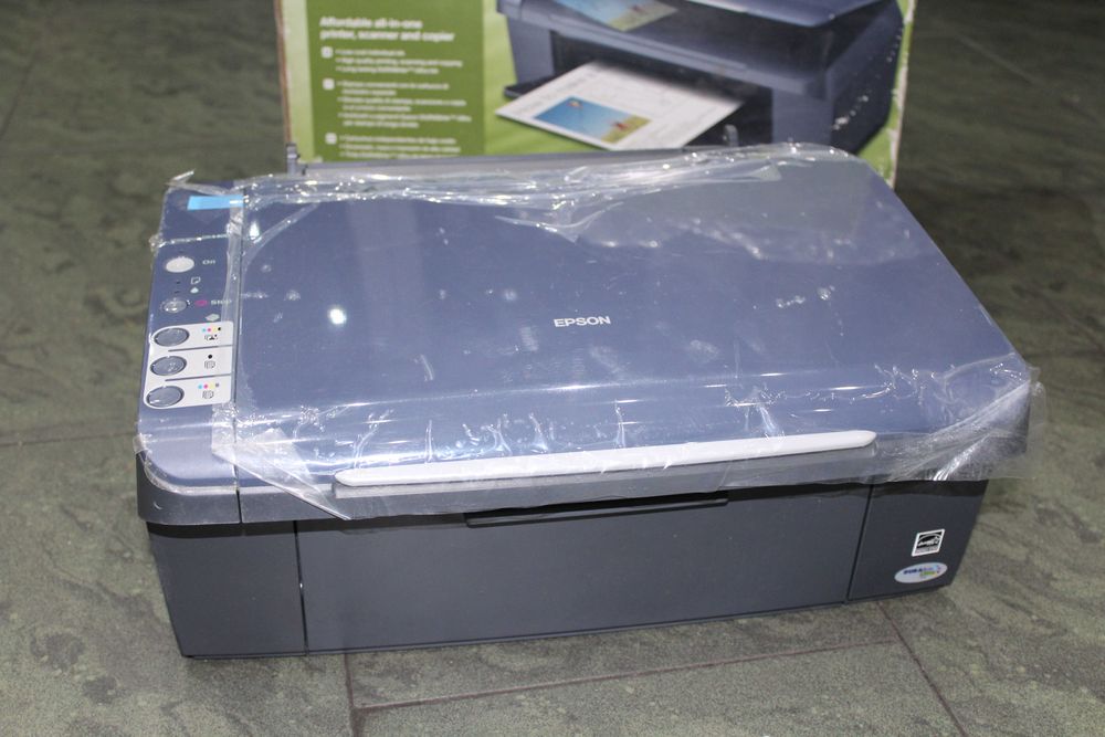 Drukarka Epson DX4400 (prawie nowa)