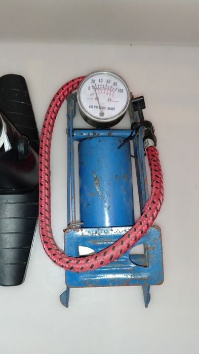 Bomba de Ar FLP 5000 + Bomba de Pé