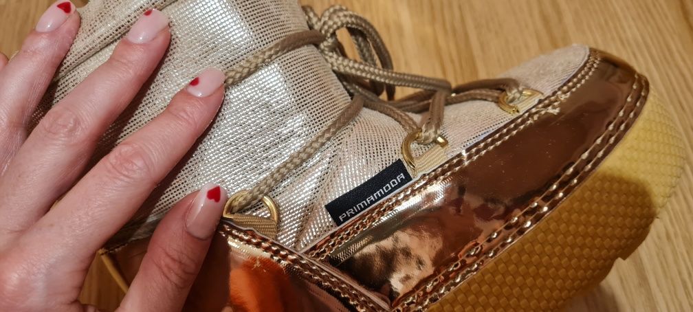 Prima Moda poszukiwane zlote śniegowce kozaki