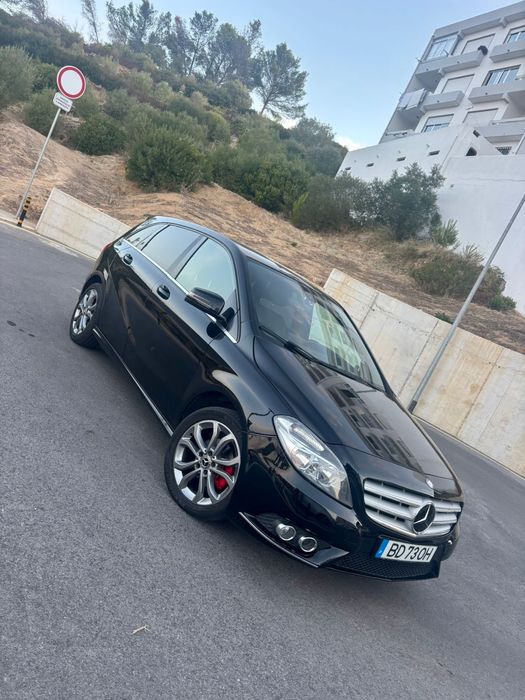 Mercedes Bens B180 Class