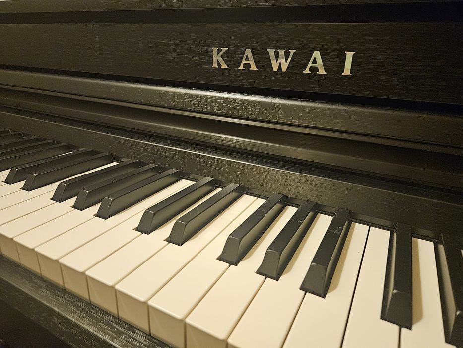 E pianino Kawai CA 401