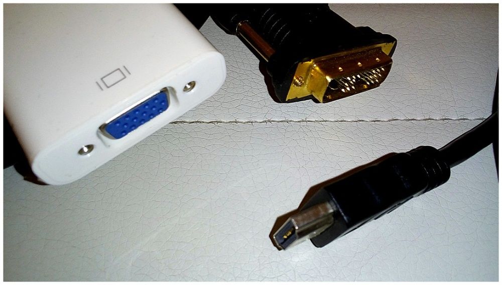 Przejściówka Adapter Kabel VGA DE-15F DVI-D D-SUB HDMI Video DVB-T TV