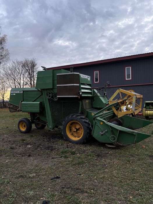 Комбайн Volvo 800