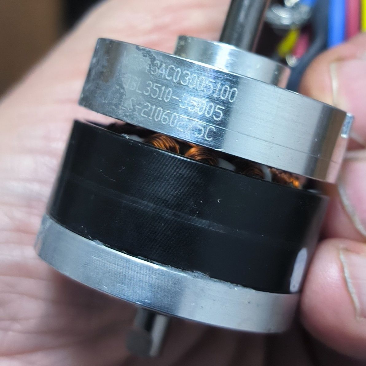 BLDC двигун з контролером обертів 20V 20А 300 Вт
