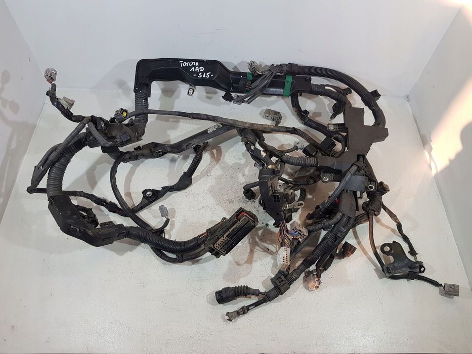 WIĄZKA INSTALACJA 82121-05B90 TOYOTA AVENSIS T27 VERSO RAV 4 2.0D 1AD-FTV