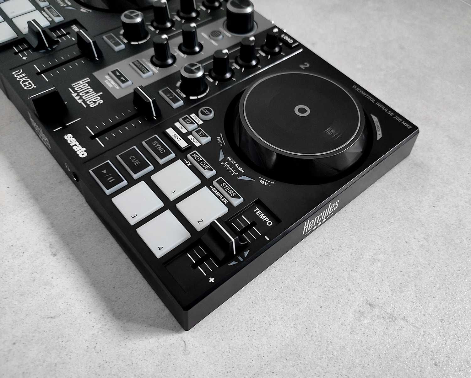 Kontroler Dj Hercules Inpulse 200 MK2 konsola mikser