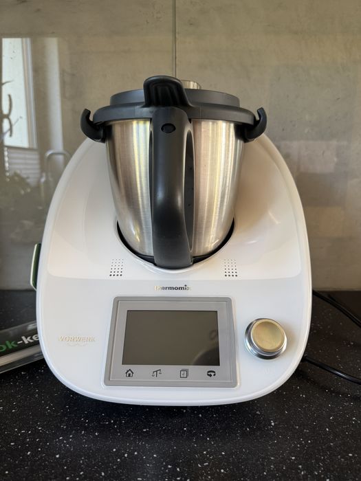 Thermomix TM5 – bardzo dobry stan, pełny komplet, Cookidoo