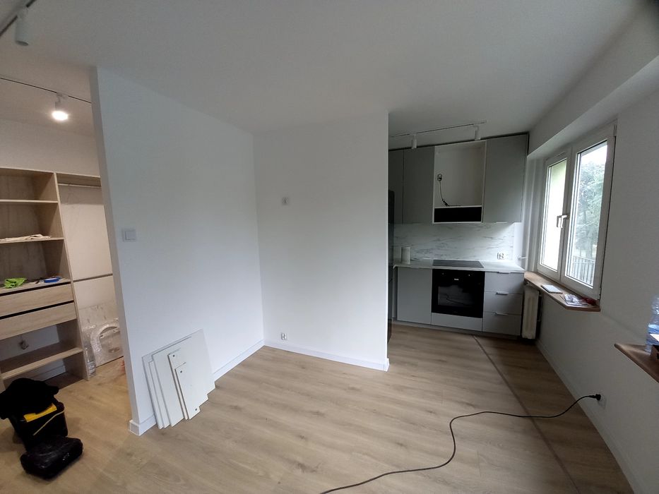 Malowanie, tapetowanie, remonty, wykończenia wnętrz,  montaż  paneli