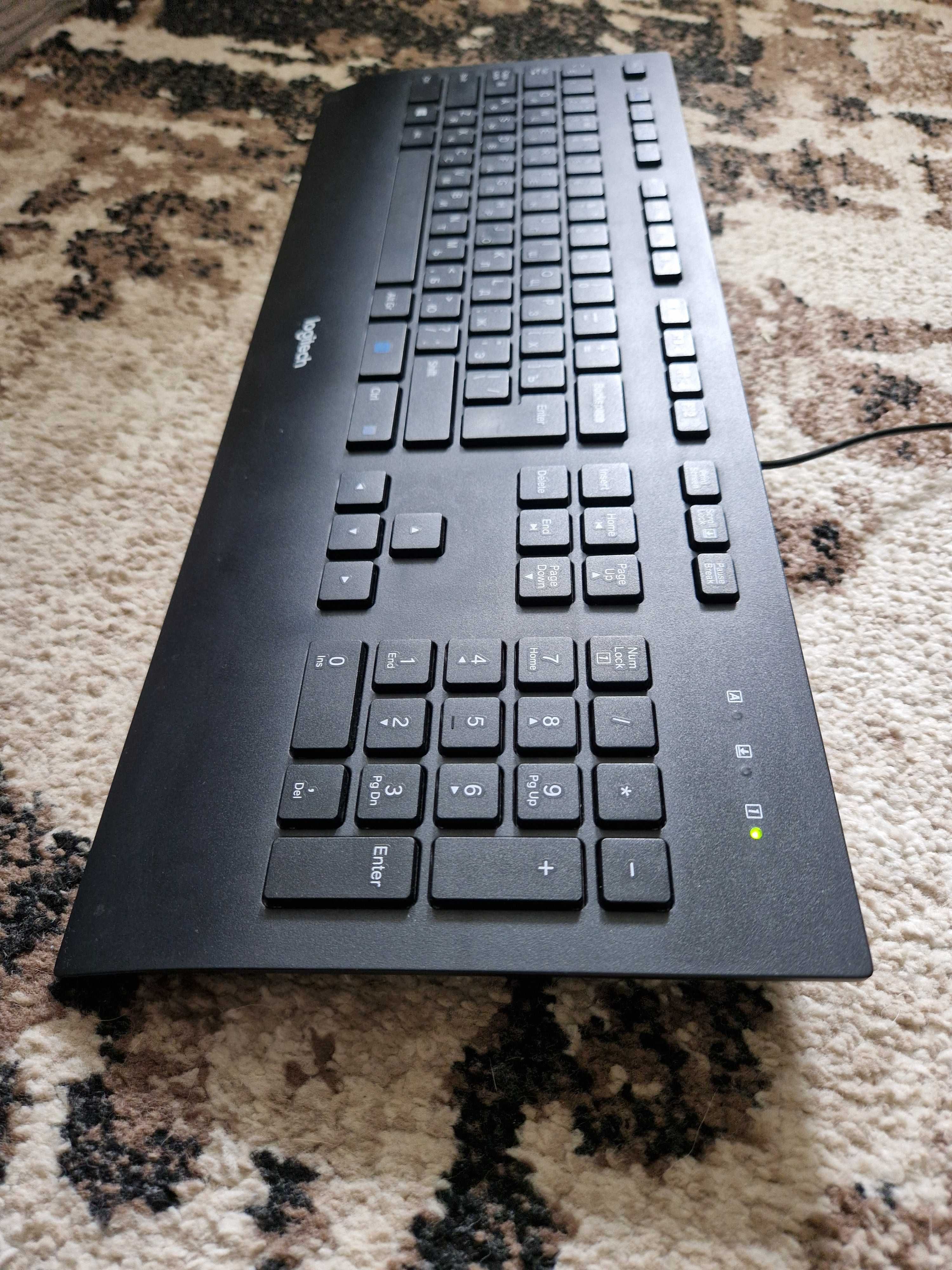 ПК с монитором и периферией i5-4690K/16Gb/GT 740