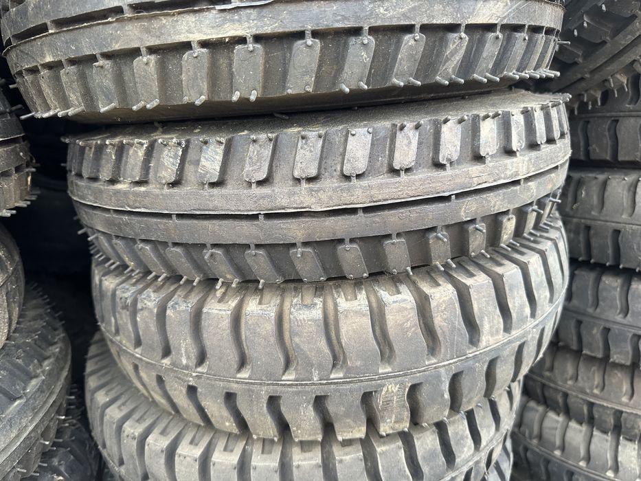 Шини нові 5.00 R8