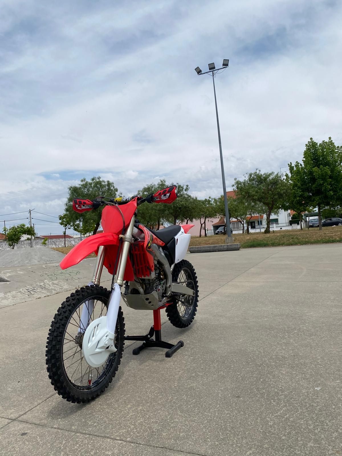 Honda CRF 450r Matrículada