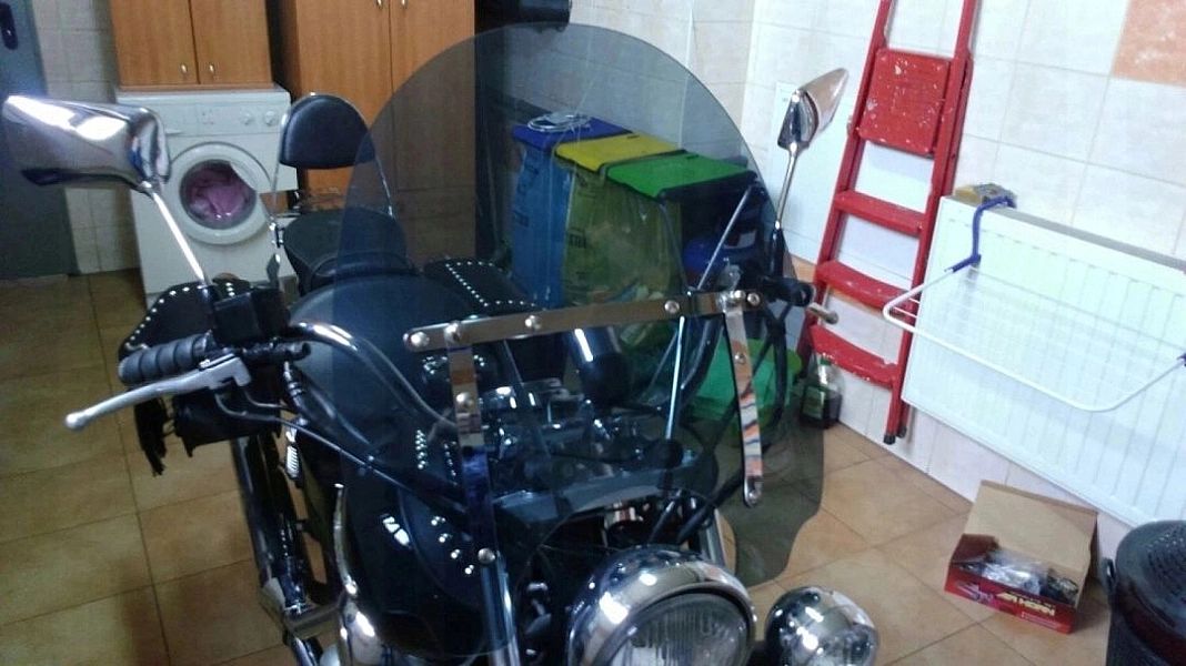 Szyba Listwa Ciemna Dedykowana Do Honda Vt 125, 500/600, 750/1100 Shad