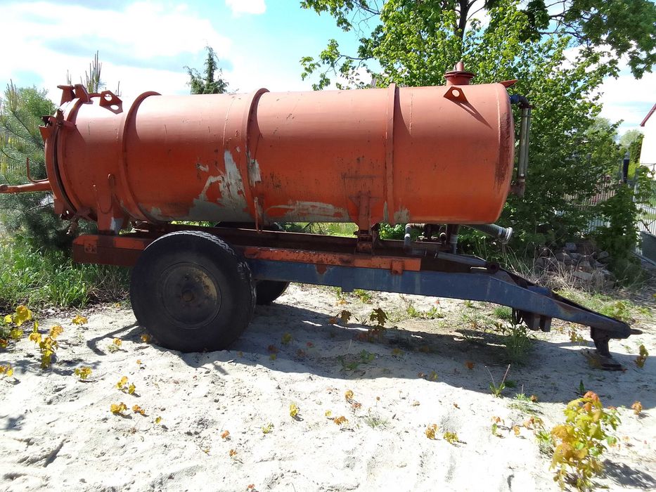 Beczka na wodę lub inne , solidna