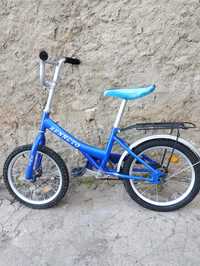 Продається дитячий велосипед б/у в хорошому стані  1.300 грн.