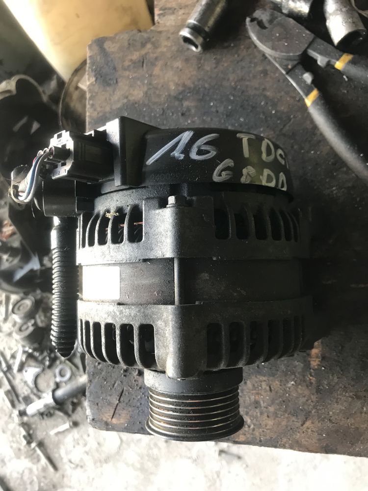 Alternator /1.6 tdci / Ford /Mazda/ Focus 2 /C-Max /2008r