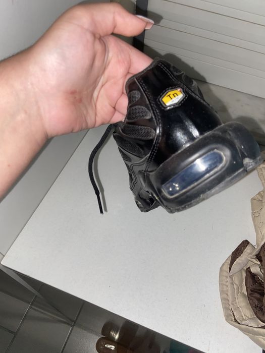 Tn pretas, tamanho 40.5