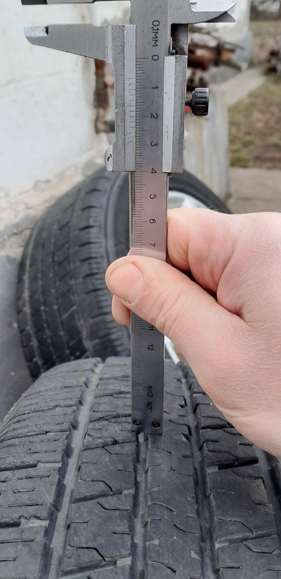 Диски R16 +шини 205х55х16 VW