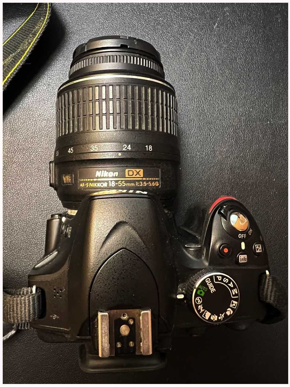 Фотоапарат Nikon D3200 18-55mm + спалах + світлофільтр + карта пам'яті