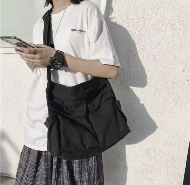 Сумка унисекс черная в стиле харадзюку