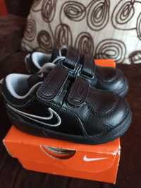 Buty Nike Pico 4 rozmiar 22