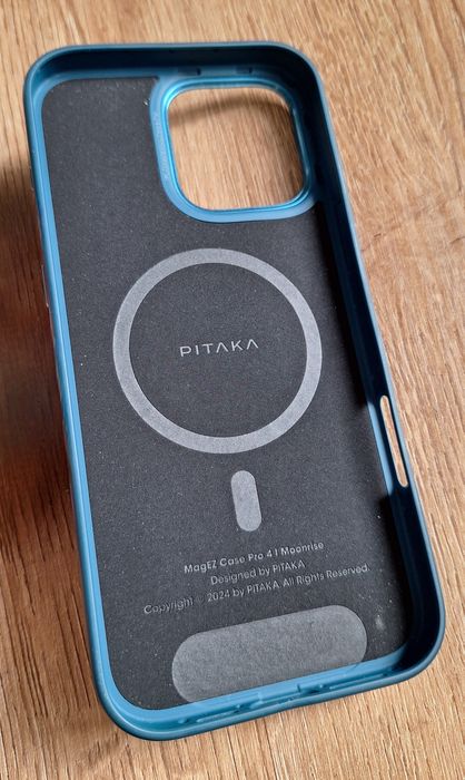 Чохол pitaka magez case pro 4 moonrise iphone 16 pro max