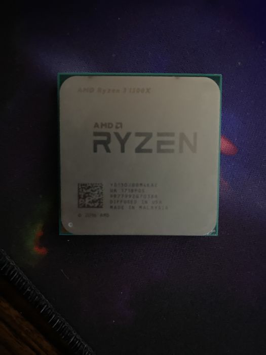 Процесор AMD Ryzen 1300x AM4 soket