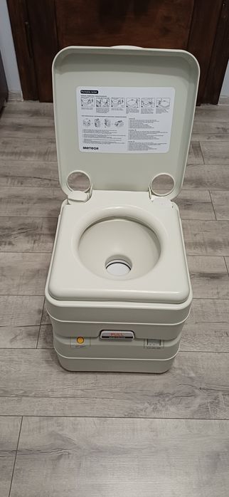 Toaleta przenośna campingowa WC 20l +płyn do wc