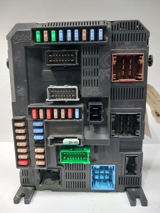 Caixa de fusíveis SAM Peugeot 208