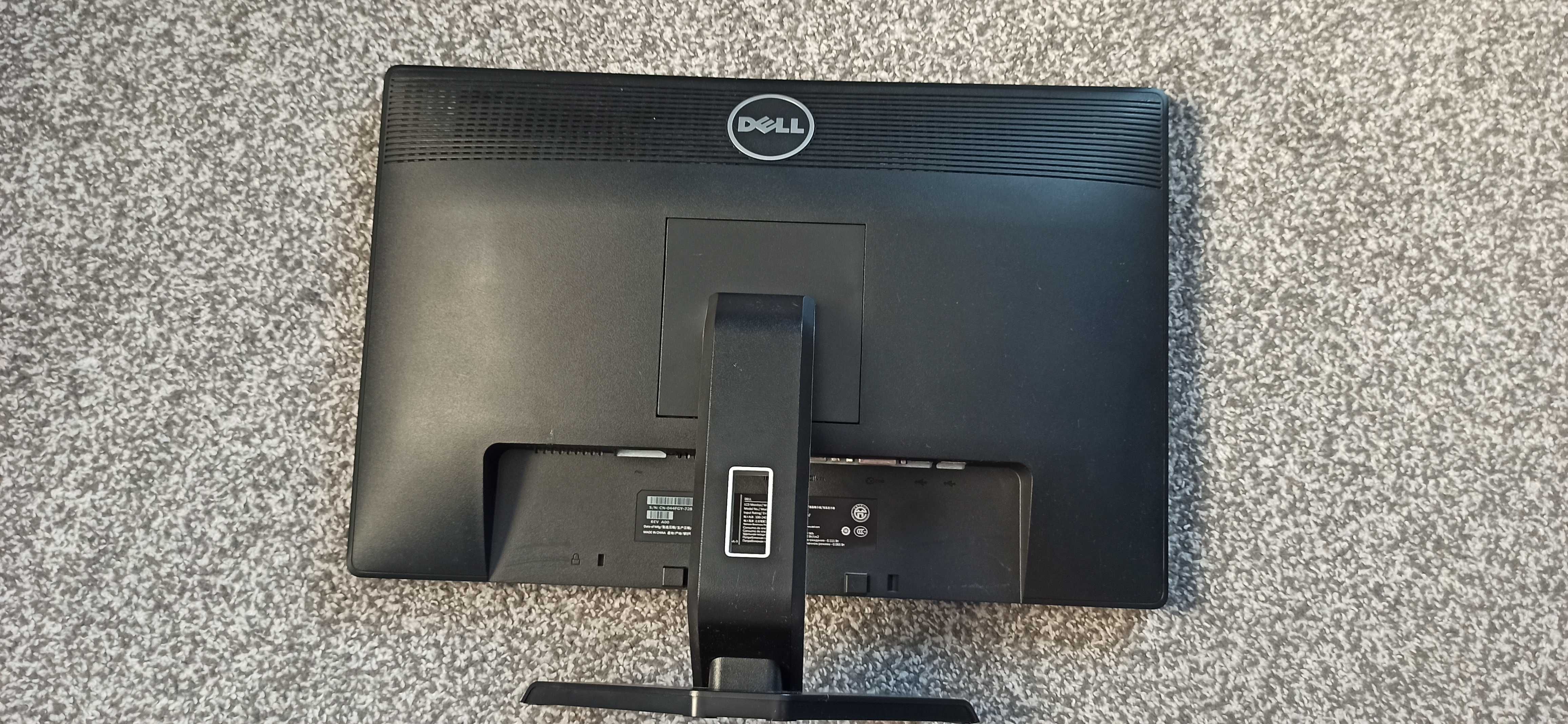 Monitor DELL 2213F