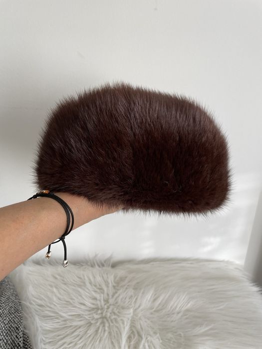 Czapka futerkowa , nowy czekoladowy toczek z norki