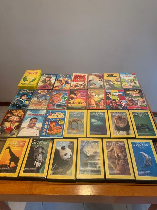 Cassetes/DVD filmes animação/outros