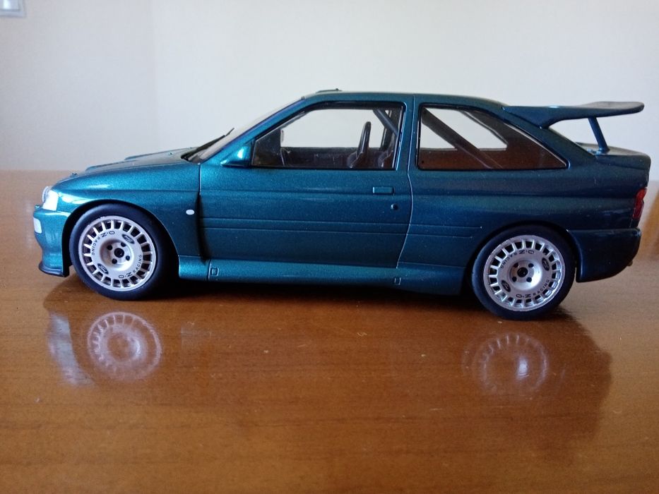 Miniaturas de carros 1.18