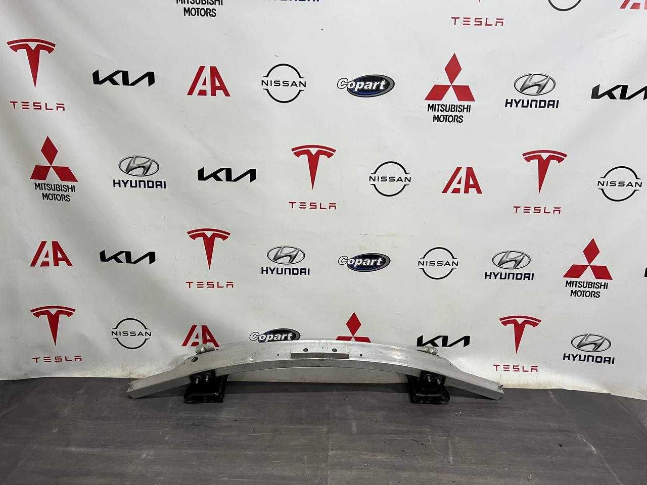 Підсилювач переднього бампера Tesla Model S Plaid 1553860-00-A